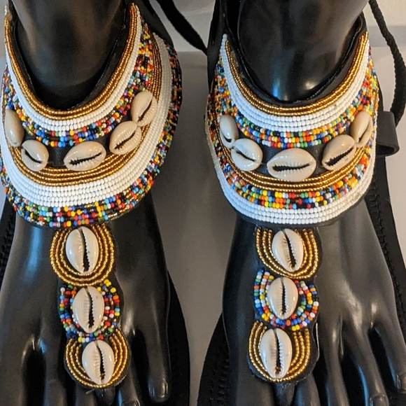 Sandals - Picture 6 of 7